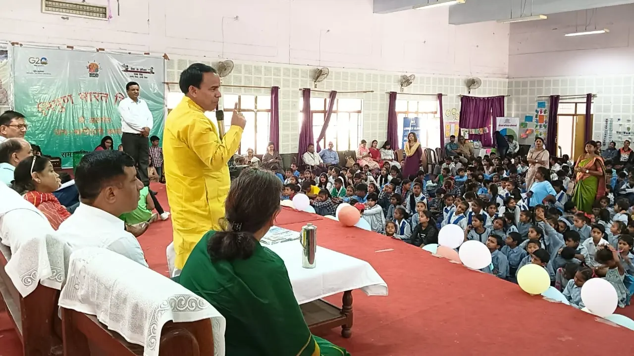 समर कैंप में 400 बच्चों ने सीखे विविध कौशल 