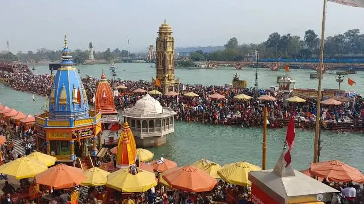 गंगा का पानी हर-की-पैड़ी पर लौटा, सोमवती अमावस्या पर दो लाख श्रद्धालुओं ने हरिद्वार में डुबकी लगाई 