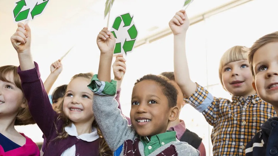 Greens Shortage in Schools Sparks Concern